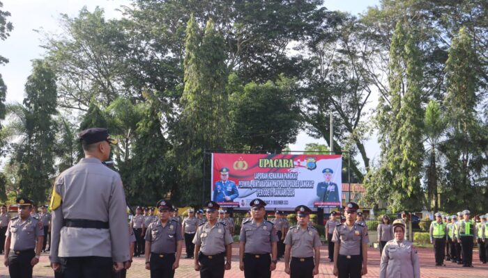 60 Personel Polres Langkat Naik Pangkat 