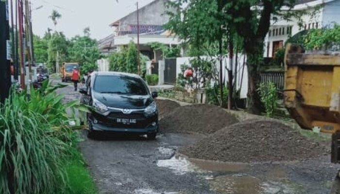 Anggota DPRD Sumut Ahmad Darwis Apresiasi Pemko Perbaiki Jalan Di Medan Selayang Dan Medan Johor