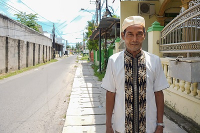Pemko Medan melalui Dinas Sumber Daya Air Bina Marga Bina Konstruksi (SDABMBK) terus melaksanakan normalisasi drainase. Waspada/Ist
