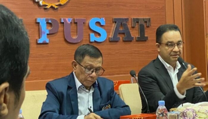 Anies Baswedan Sambangi PWI Pusat