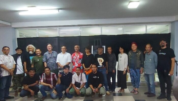 Pameran ‘Unframing’, Karya Tanpa Batas  Dosen Seni Rupa IKJ