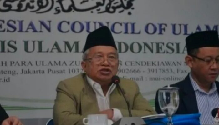 MUI Anggap Kelakar Zulhas Terkait Salat Masuk Kategori Penistaan Agama