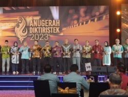 Ukrida Raih Gold Winner Anugerah Diktiristek 2023