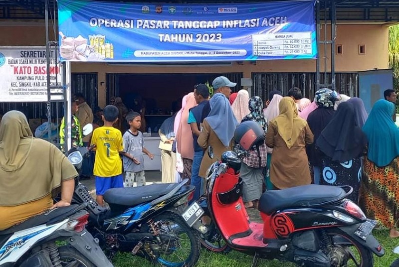Pangdam IM Pantau Langsung Operasi Pasar Di Aceh Singkil