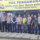 Anggota RAPI Wilayah 01.13 Nagan Raya berpartisipasi sebagai bankom dalam rangka pengamanan Nataru di Pos Lantas Nagan Raya, Jumat (22/12). Waspada/Muji Burrahman