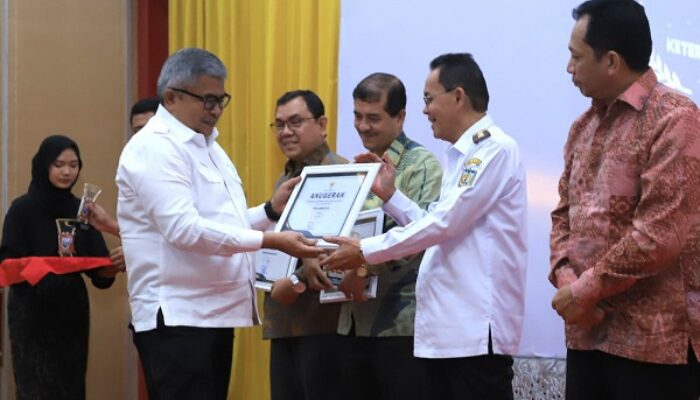 Pemko Banda Aceh Kembali Raih Anugerah Keterbukaan Informasi Publik