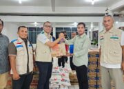 YBM PT PLN UP3 Langsa Salurkan Bantuan Sembako Korban Banjir