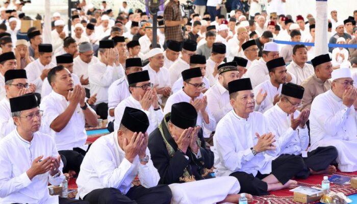 Pj Gubernur Zikir Bersama Masyarakat Untuk Syuhada Tsunami