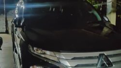 Mobil Pajero Sport milik warga Desa Purwodadi Kecamatan Kuala Pesisir Kabupaten Nagan Raya yang di bawa kabur pelaku, Selasa (26/12).(Waspada/Ist)