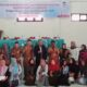 Kaum perempuan dalam pembinaan dan pelatihan yang dilaksanakan Kesbangpol Nagan Raya, Senin (11/12).(Waspada/Muji Burrahman)