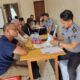 Pembimbing Kemasyarakatan Bapas Kelas II Banda Aceh melakukan pengambilan data Litmas di Rutan Kelas IIB Bener Meriah, Senin (11/12). Waspada/ist