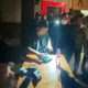 Tim gabungan Polres Pematangsiantar pimpinan Kasat Narkoba AKP Jonni Pasaribu melakukan razia ke THM guna mengantisipasi peredaran gelap narkoba, Minggu (17/12) mulai pukul 22:00.(Waspada-Ist).