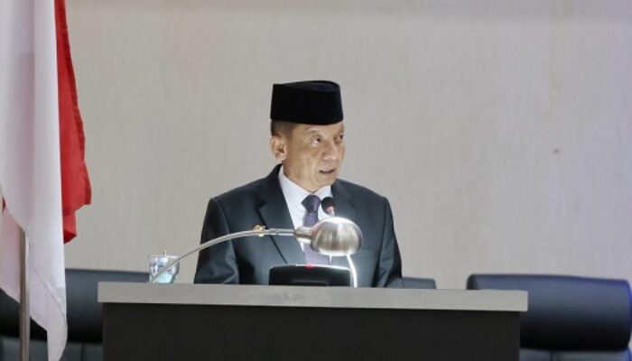 Pj Gubernur Sampaikan Pendapat Akhir Terhadap Raqan APBA 2024