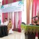 Pj Bupati Aceh Besar Muhammad Iswanto membuka Rapat Konsultasi (Rakon) TP-PKK Kabupaten Aceh Besar tahun 2023 dengan tema "Kader PKK dan 10 Program pokok melaju menuju Aceh Besar maju" yang berlangsung di Gedung Dekranasda Gampong Gani, Ingin Jaya, Selasa (19/12). (Waspada/Ist).