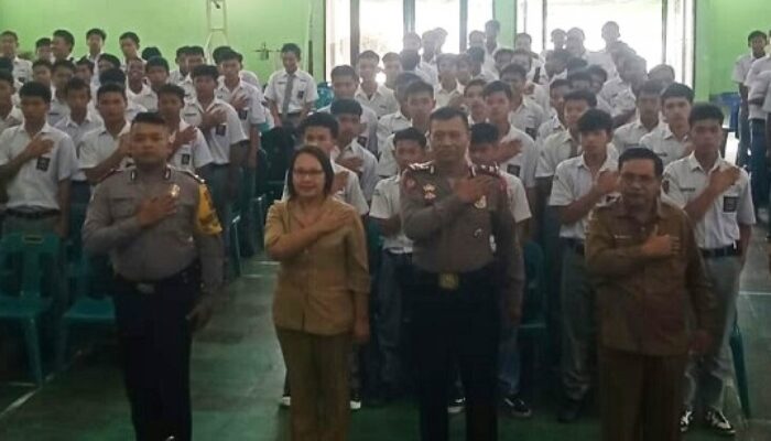 Kapolres P.Siantar Imbau Pelajar SMKN 2 Tidak Tawuran Dan Buli