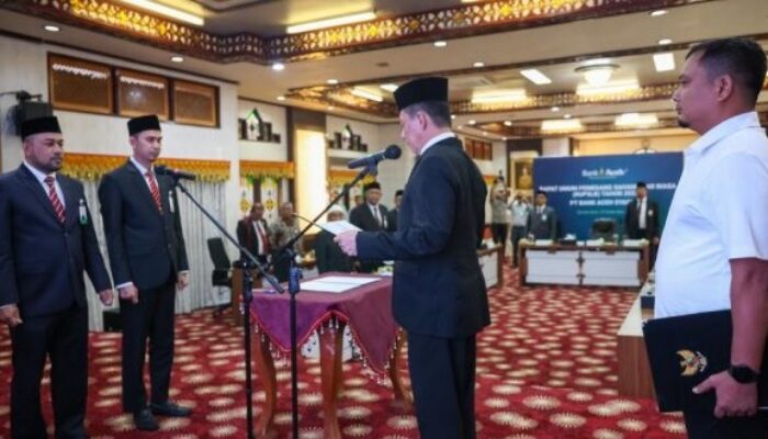 Lantik Direksi BAS, Penjabat Gubernur: Berikan Pelayanan Terbaik