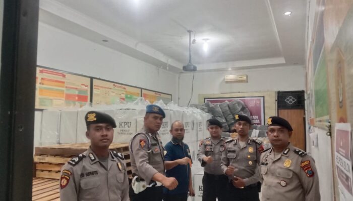Antisipasi Situasi, Polres Batubara Amankan Logistik KPU Dan Bawaslu