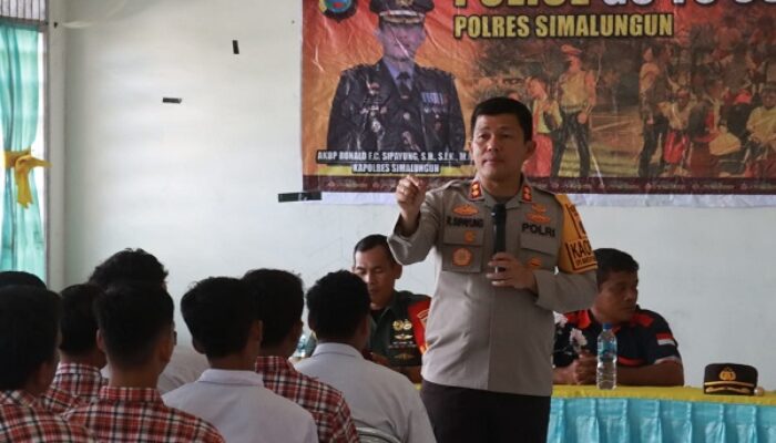 Polres Simalungun Goes to School Bentuk Generasi Muda Berwawasan Kebangsaan