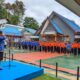 Rutan Kelas IIB Tarutung dan warga binaan gelar upacara bendera peringati Hari Ibu di Lapangan Serbaguna Rutan Tarutung, Jumat (22/12). Waspada/ist