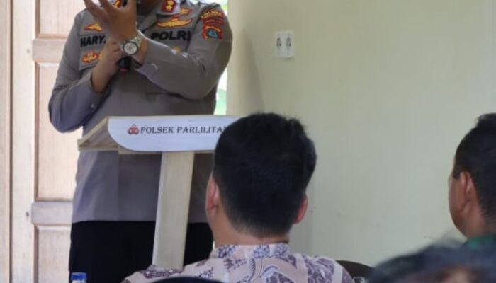 Masyarakat Parlilitan Keluhkan Jalan Rusak Dan Kenakalan Remaja