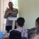 KAPOLRES Humbahas AKBP Hary Ardianto menjawab pesan kamtibmas di Aula Mapolsek Parlilitan. Waspada/Ist