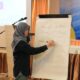 ALWEEN Ong, wirausaha muda Sumatera Utara yang dikenal sebagai tokoh muda peduli pendidikan memberikan pemaparan di acara seminar "Guru Kreator Digital" bertemakan "Upaya Meningkatkan Kompetensi Kepala/Guru Menuju Madrasah yang Cakap Digital," yang berlangsung di RA ANBATA Medan Sunggal, baru-baru ini. Waspada/Ist
