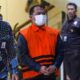 Erik Dkk Resmi Pakai Rompi Orange KPK