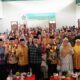 KAKANWIL Kemenagsu H. Ahmad Qosbi, S.Ag, MM,Tenaga Ahli Menteri Agama Hasan Basri Sagala Plt. Walikota Gunungsitoli Sowa'a Laoli, SE, M.S, para Kankemenag se Kepulauan Nias, Kankemenag Kab/Kota se Sumut foto bersama. Waspada/ist