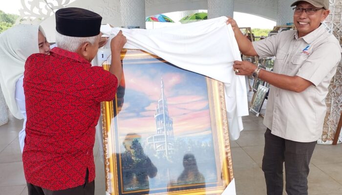 PT Pekola Gelar Pameran Lukisan Dan UMKM