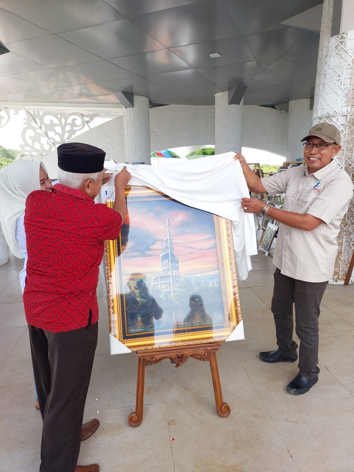 PT Pekola Gelar Pameran Lukisan Dan UMKM
