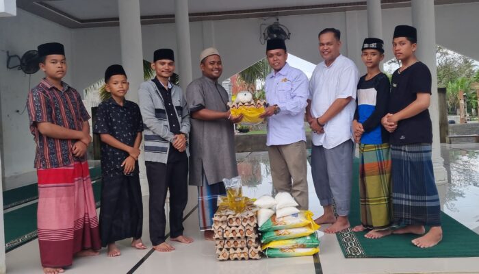 The Light From Pase Santuni Warga Terdampak Bencana Banjir