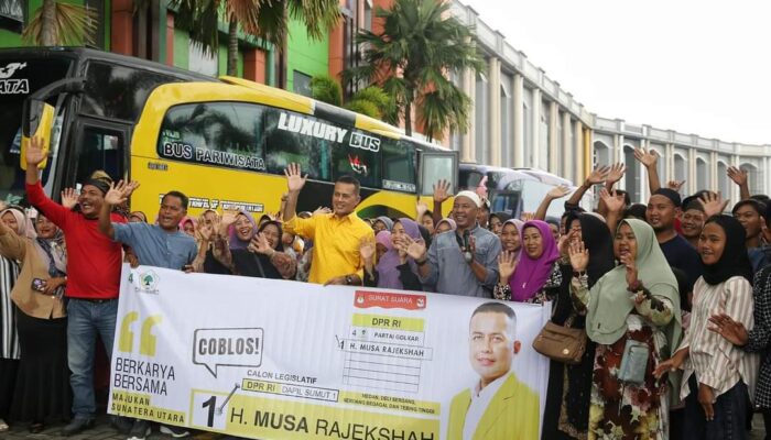 Pedagang ‘Pasar Kamu’ Pantai Labu Doakan Ijeck Maju ke DPR RI