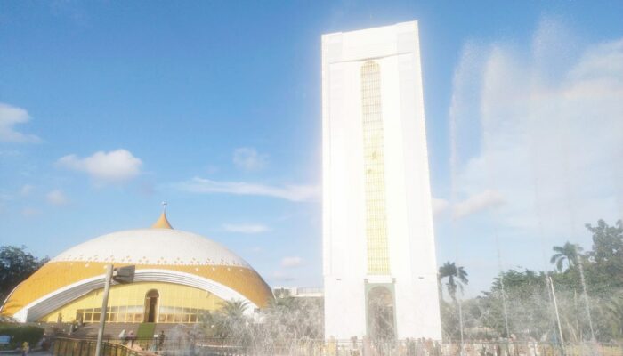 Masjid Agung Sultan Thaf Sinar: Simbol Religius Dan Arsitektur Estetik Di Deliserdang