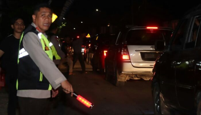 Antisipasi Kemacetan, Polres P.Siantar Berlakukan One Way Dari Arah Parapat