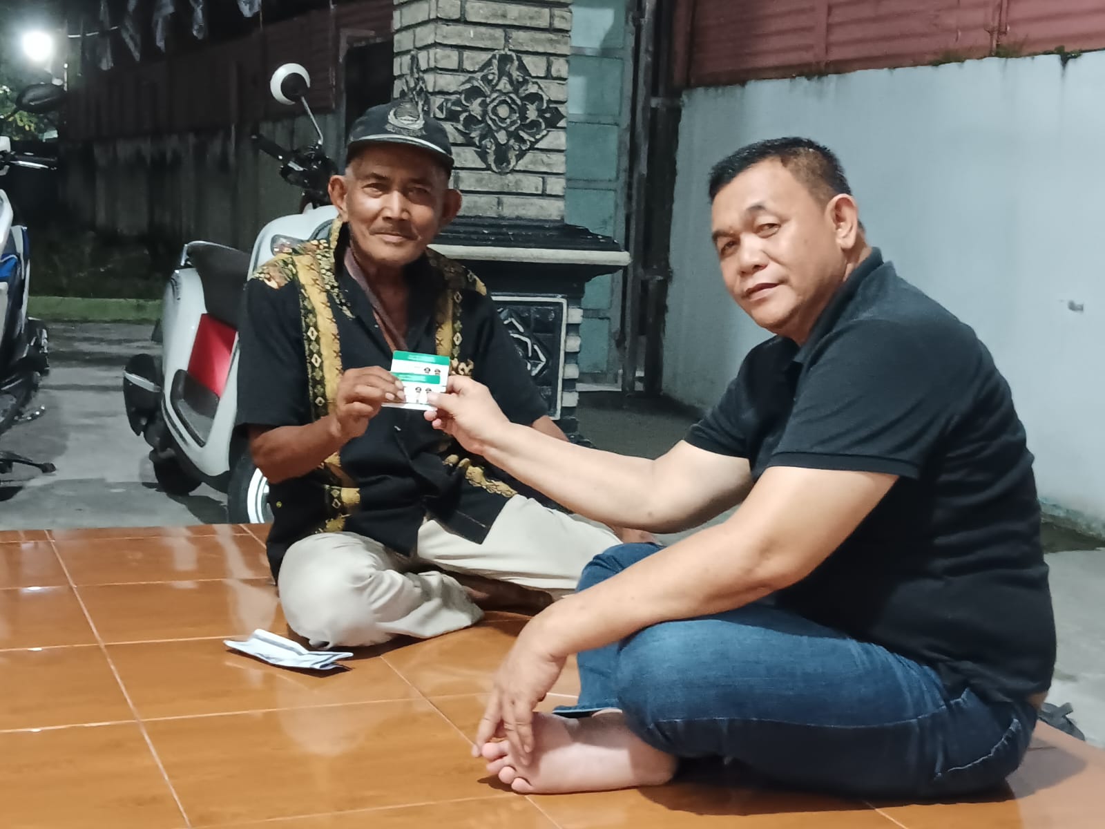 Caleg DPRD Deliserdang Muhammad Dahnil Ginting Bantu Masyarakat