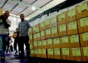 KIP Pidie Terima Kedatangan Logistik Surat Suara Pemilu 2024