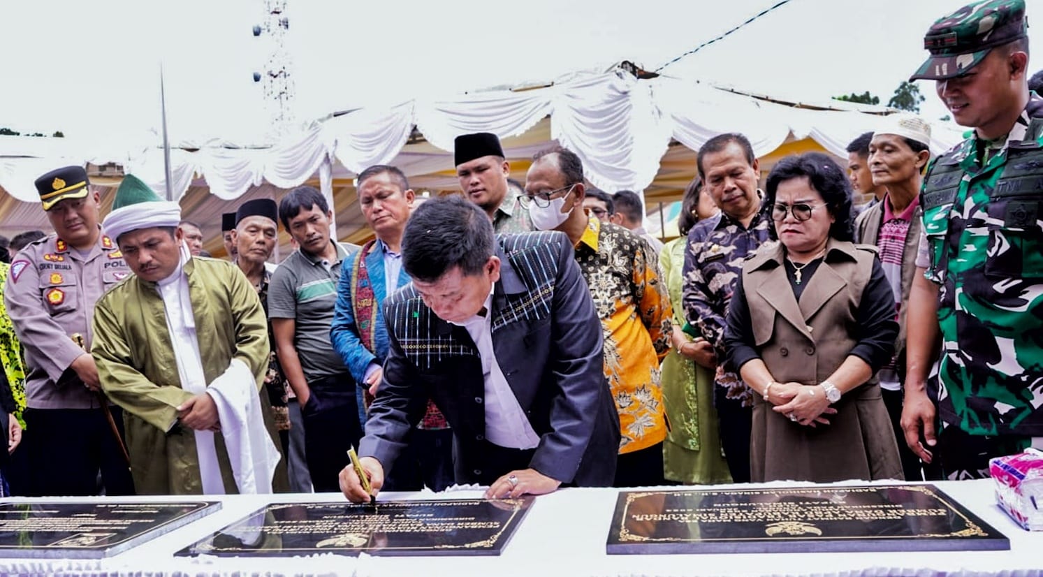Syukuran Tahun Baru Dan Peresmian Kantor Camat Bandar Dihadiri Ribuan Masyarakat