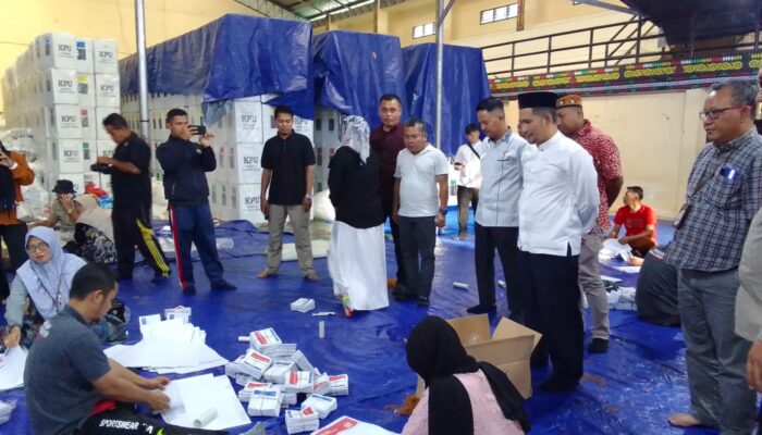 Pj Bupati Agara Pantau Akhir Pelipatan Surat Suara