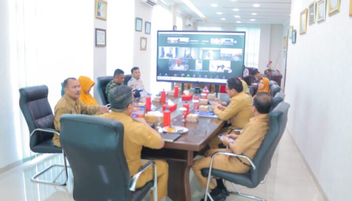 Pj Wali Kota Tebingtinggi Ikuti Rakor Pengendalian Inflasi Daerah Secara Virtual