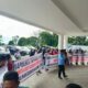 Puluhan Massa Demo Kantor Bupati Dan Polres Taput
