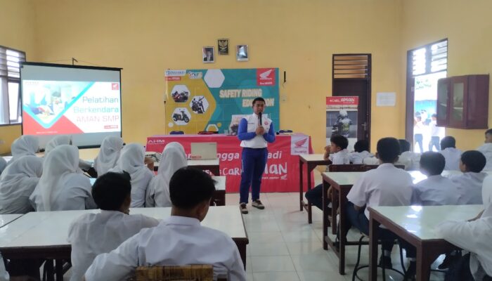 Gelar Edukasi, Honda Bekali Pelajar Binjai Jadi Pengendara #Cari_Aman