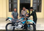 Direksi PT. SH Bantu Polres Palas Satu Sepeda Motor
