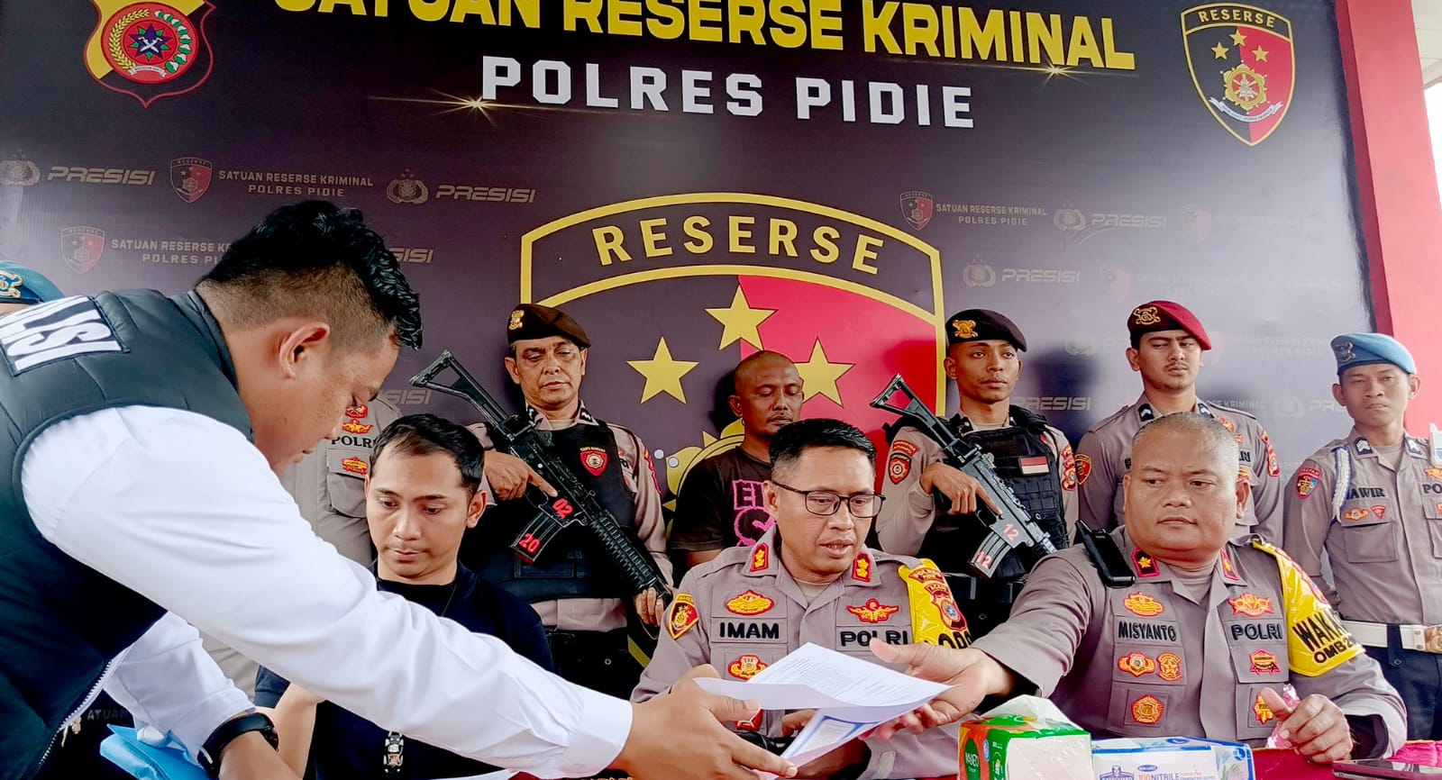 Akhir Pelarian Suami Bunuh Istri Di Titeu Akhir Pelarian Suami Bunuh Istri Di Titeu