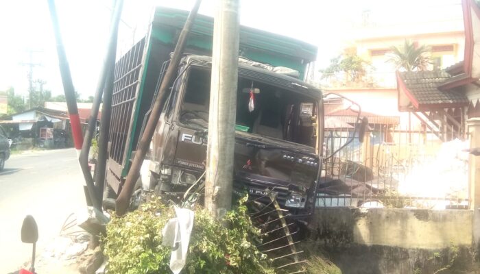 Rem Blong, Truk Fuso Tubruk 7 Sepeda Motor