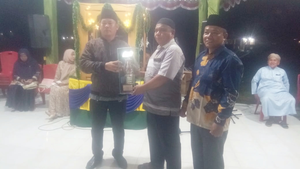 Desa Sangkilon Juara Umum MTQN Ke-15 Lubuk Barumun