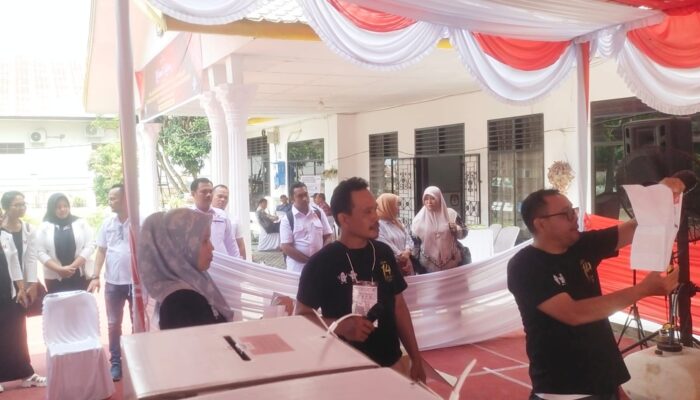 Simulasi Pemungutan Dan Penghitungan TPS 12 Deliserdang, Capres-Cawapres 65 Menang