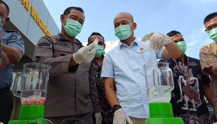 Kejari Binjai Musnahkan Barang Bukti