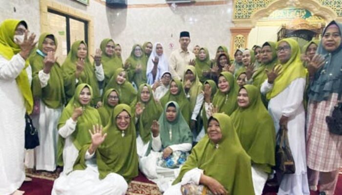 Abdillah, Idola Emak-emak