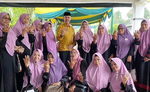 Abdillah, Idola Emak-emak Abdillah, Idola Emak-emak