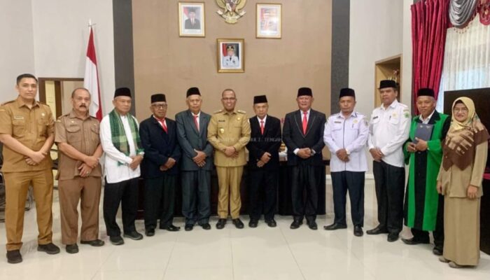 Sugeng Riyanta Lantik Pengurus Baznas Tapteng 2023-2028